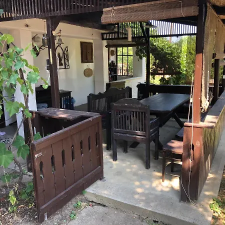 Tiszakanyar Vendeghaz Tiszadada Exterior photo