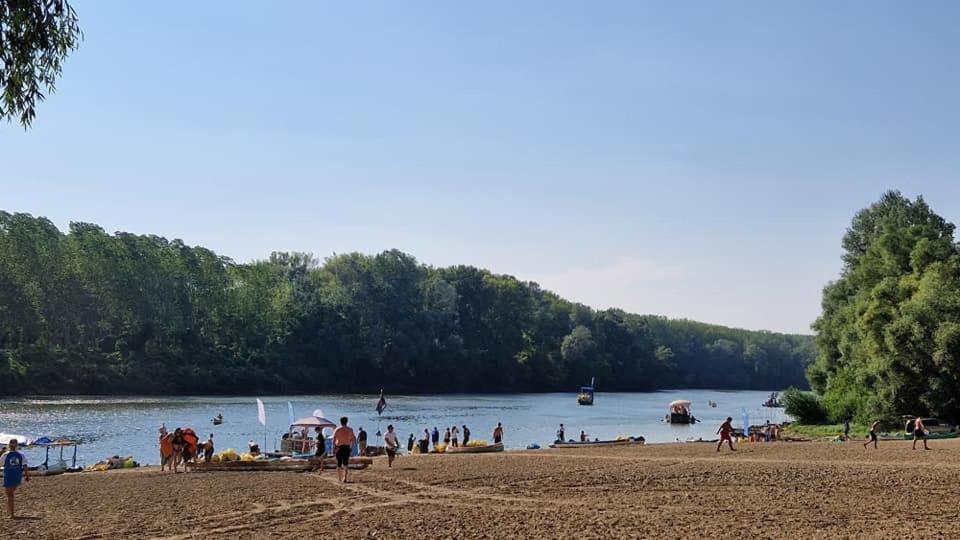 Vakantiehuis Tiszakanyar Vendeghaz Tiszadada